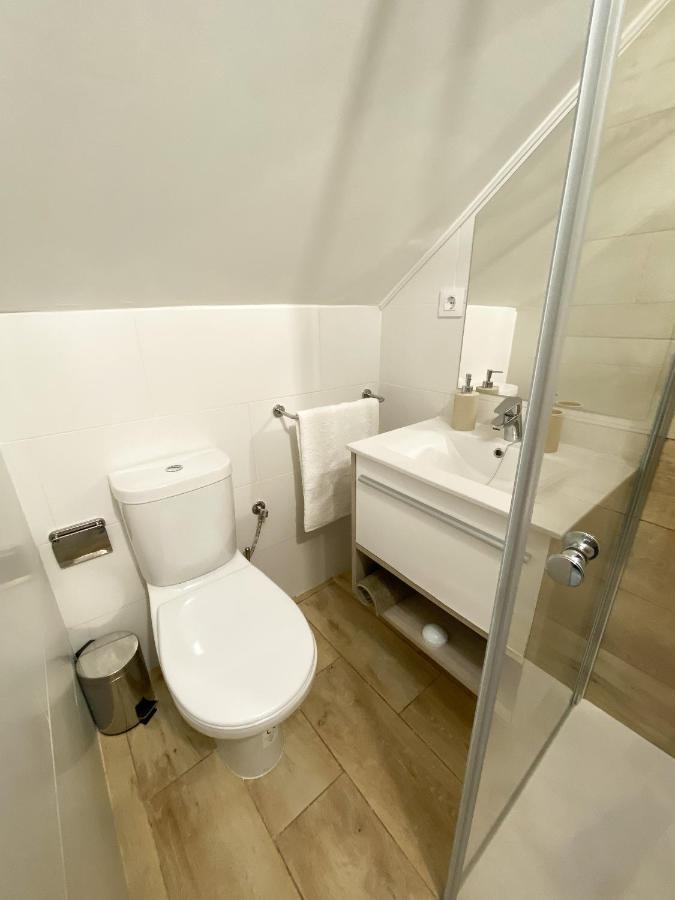 Apartamentos La Reina Аркос де ла Фронтера Екстериор снимка