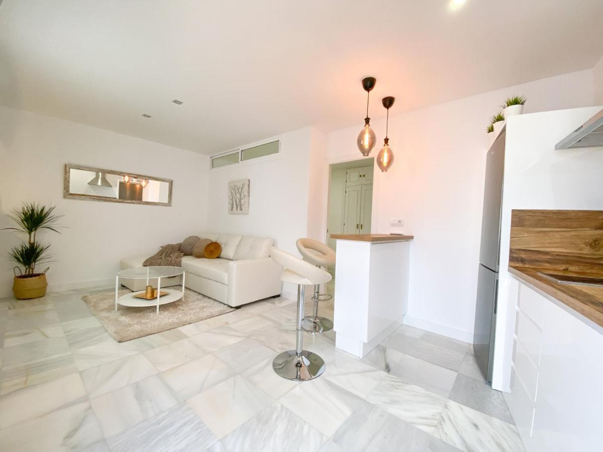 Apartamentos La Reina Аркос де ла Фронтера Екстериор снимка