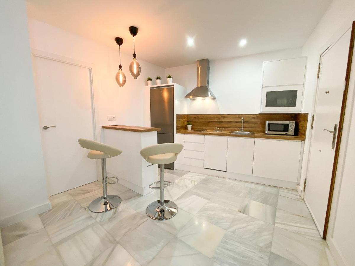 Apartamentos La Reina Аркос де ла Фронтера Екстериор снимка
