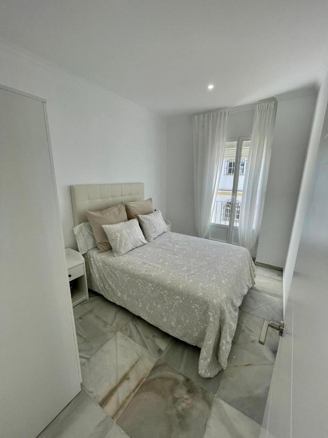 Apartamentos La Reina Аркос де ла Фронтера Екстериор снимка
