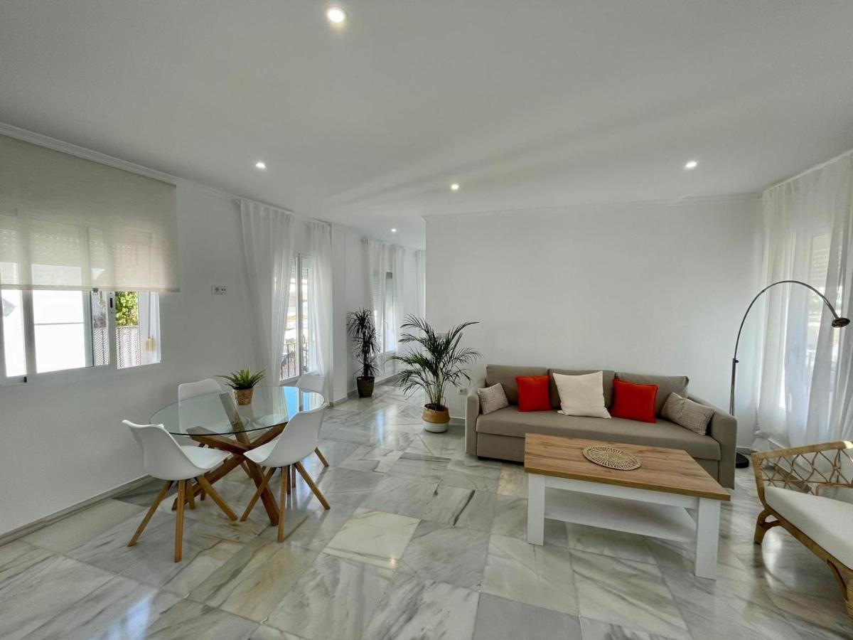 Apartamentos La Reina Аркос де ла Фронтера Екстериор снимка